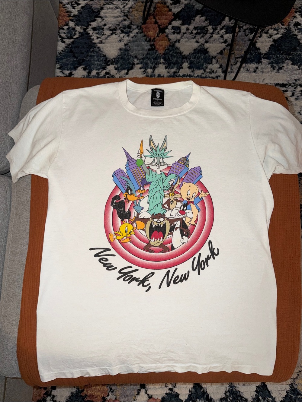 Vintage Warner Bros. White Tee with Multicolor Looney Tunes New York Graphic